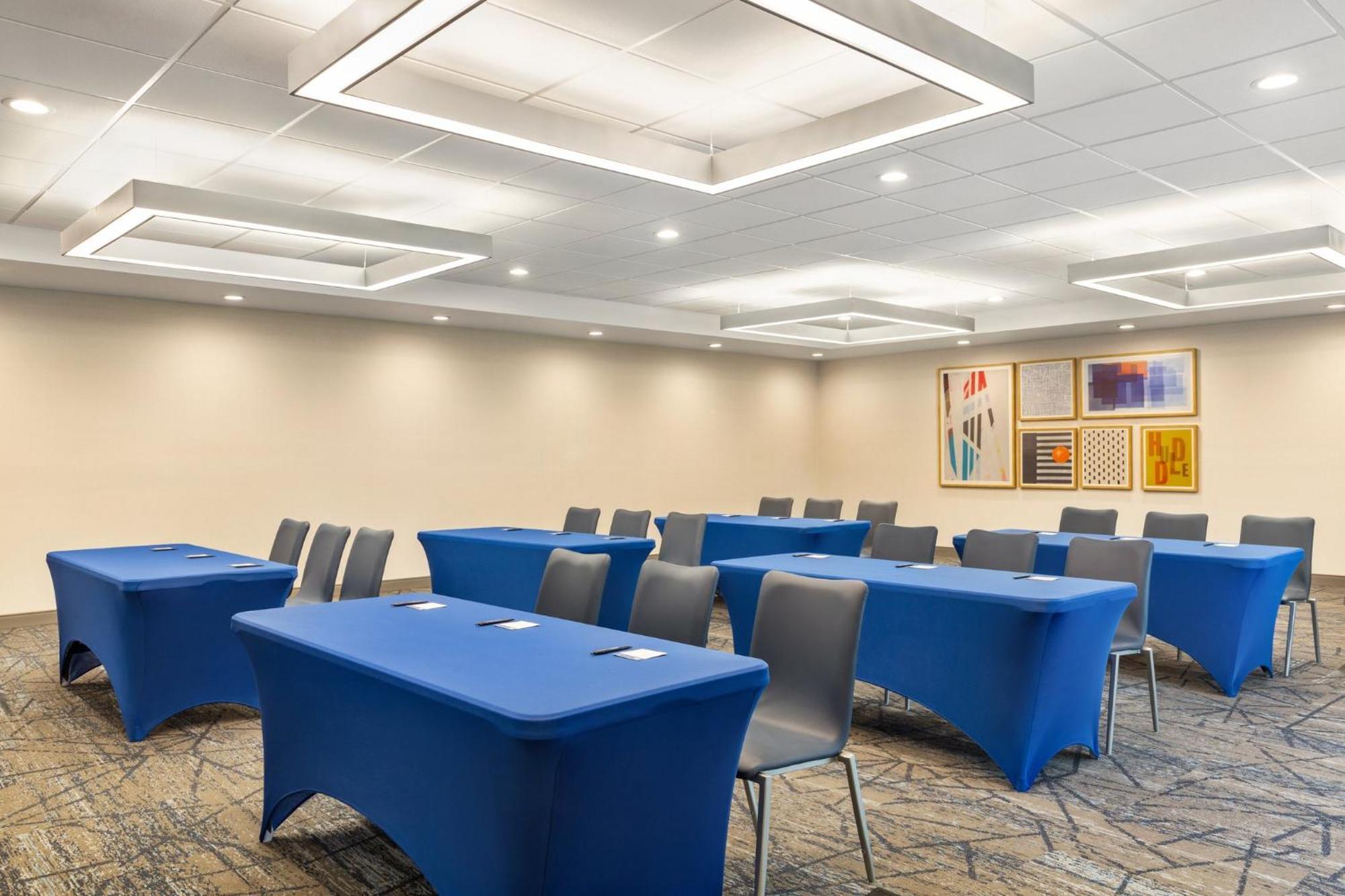 Candlewood Suites Bessemer - Birmingham Sw By Ihg Εξωτερικό φωτογραφία
